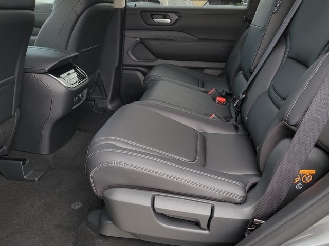 2025 Nissan Armada SV