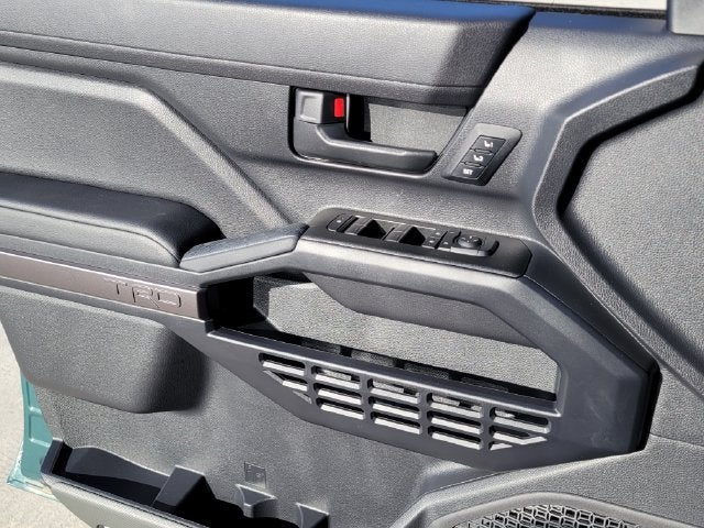 2025 Toyota 4Runner i-FORCE MAX Hybrid TRD Off Road Premium