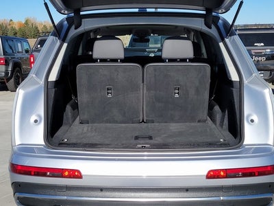 2022 Audi Q7 55 Premium Plus quattro