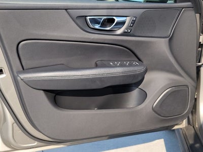 2020 Volvo V60 Cross Country T5